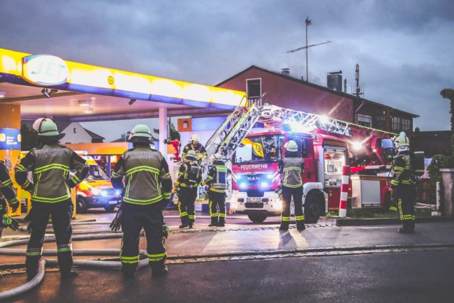 0188E513-6348-4B40-902F-B456DB1D5933