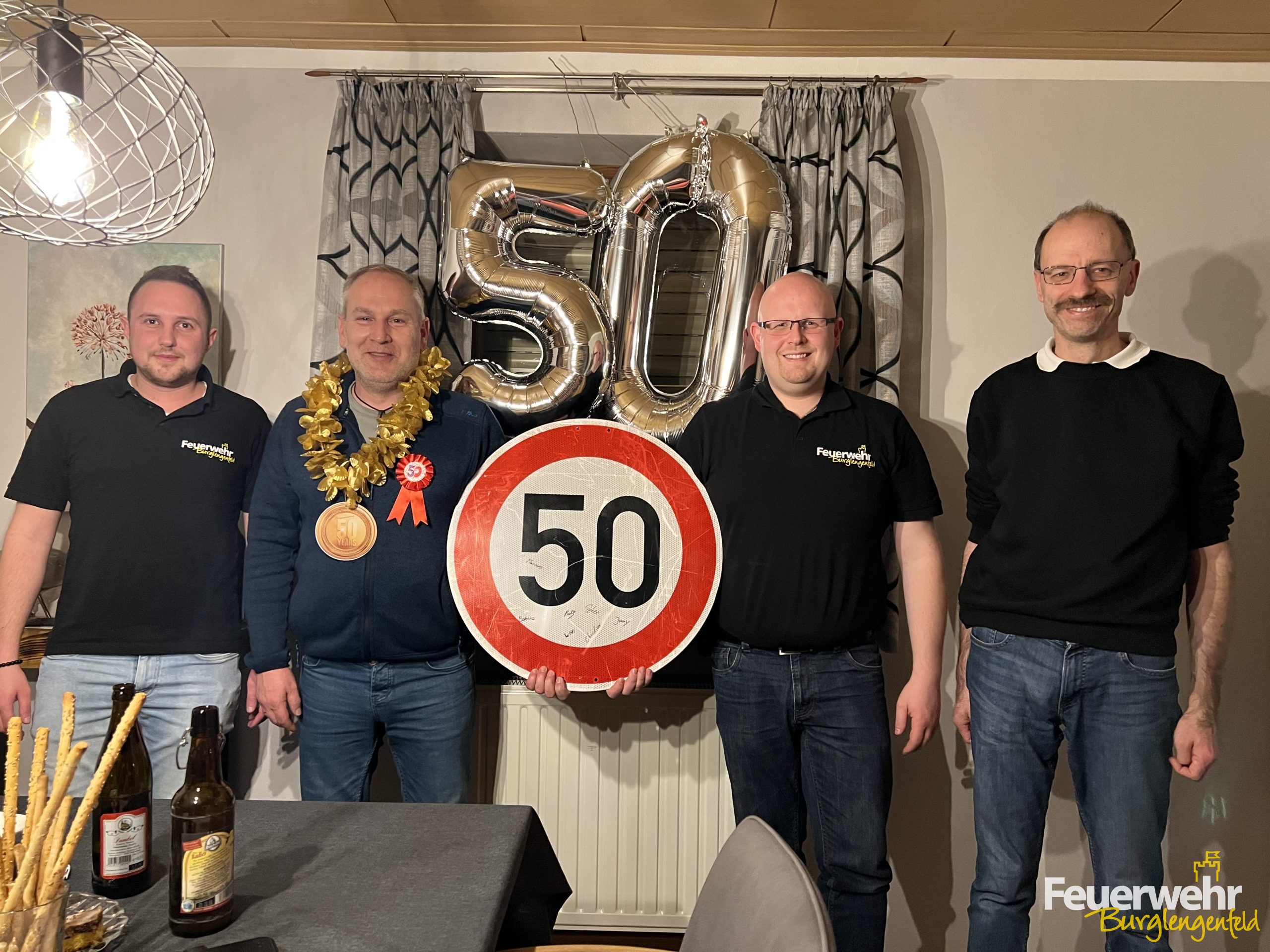 4E94DC39-55C8-4187-9E6C-86340609A409