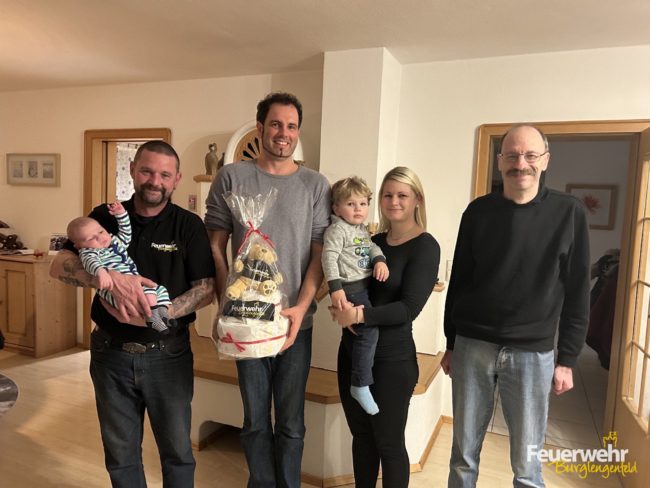 7B3D6EDE-7696-41DC-979A-10E68D4E7B22